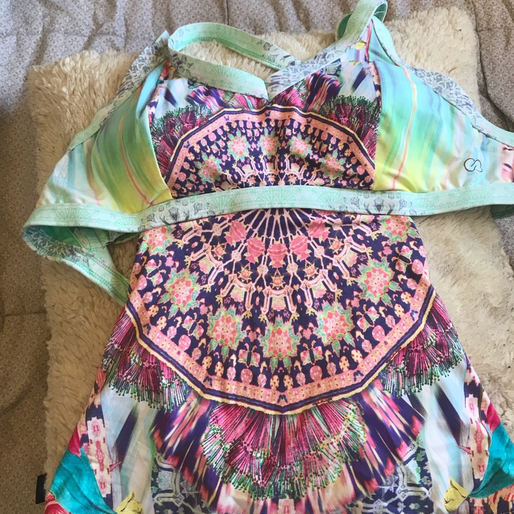 Colorful Calia by Carrie Underwood tankini NWT